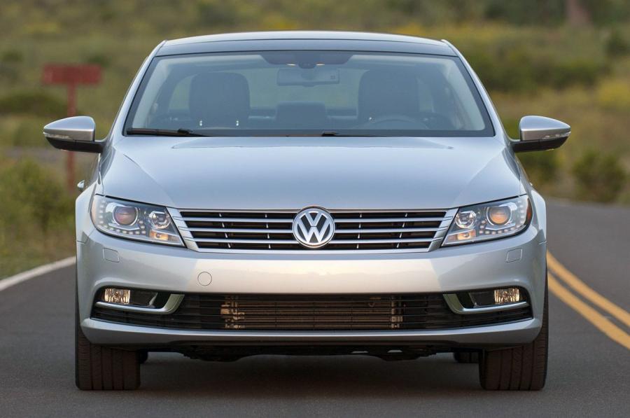  Volkswagen Passat CC 2013 года  (фото 12 из 87)